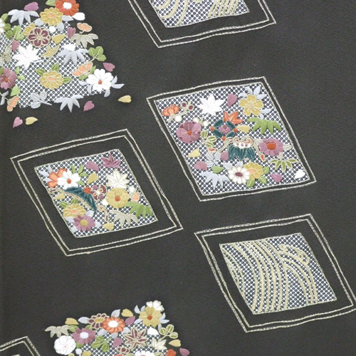 訪問着［たたき染めと刺繍］